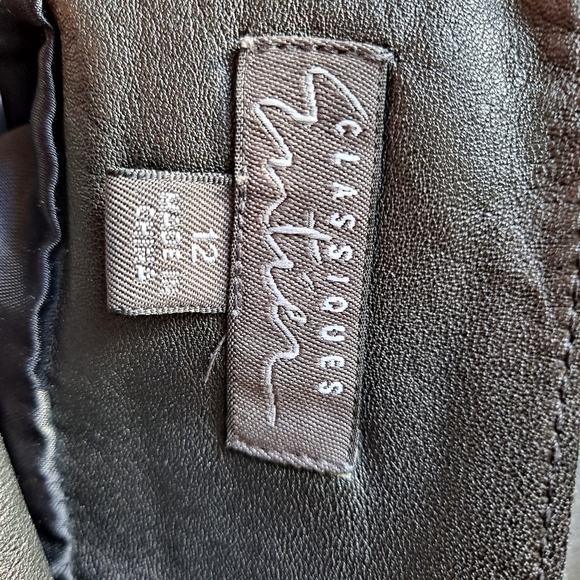 🔥 Nordstrom authentic leather skirt - Picture 4 of 9